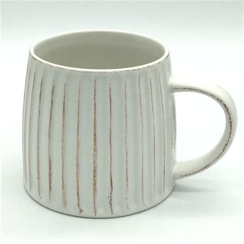Starbucks Ribbed Coffee Mug Distressed Tapered Cream Color 16 oz 2013