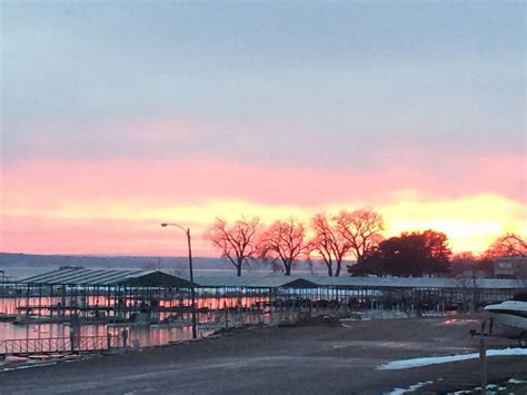 Lewis And Clark Marina Docklyne