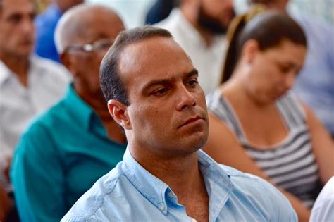 Página oficial do profissional fabiane roberta alves da silva no médicos brasil. Missa na Paróquia da Vitória marcou um ano da morte de ...