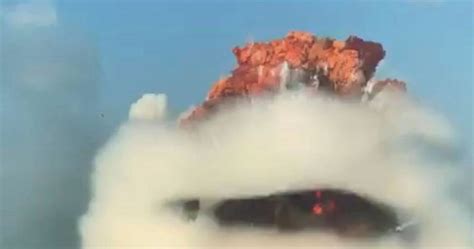 كيف يشكل انفجار مرفأ بيروت خطرًا على الصحة والبيئة؟ د. تعرّف على 8 كوارث تسببت بها «نيترات الأمونيوم» تشبه كارثة ...