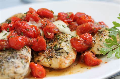 Delicious And Easy Tuscan Chicken With Cherry Tomatoes