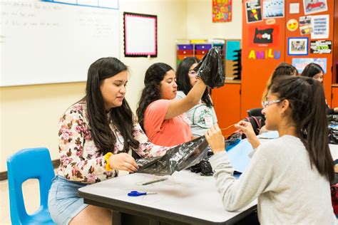 When A Stem Summer Camp Changes Your Life — Adelante Mujeres