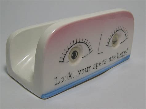 Vintage Ceramic Shifting Eyes Eyeglass Holder