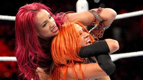 Sasha Banks Der Becky Lynch Kickoff Wwe