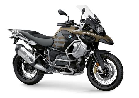 Bericht wordt automatisch vertaald in de taal van de verkoper. 2019 BMW R 1250 GS Adventure First Look (26 Photos)