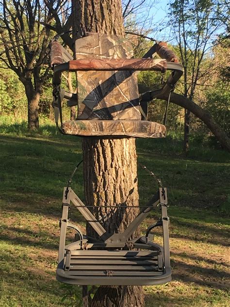 Average Midwest Outdoorsman: Summit Viper Climbing Tree Stand Review