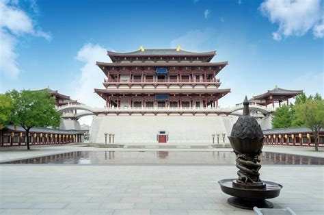 Premium Photo The Ziyun Tower Was Built In 727 Ad And Is The Main