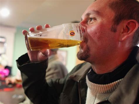People Who Have 5 Alcoholic Drinks A Week Develop Fewer Heart Problems