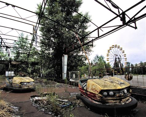 An Abandoned Amusement Park In Chernobyl Pics
