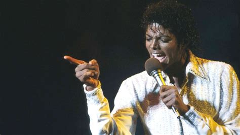 Michael Jacksons Thriller Turns 35 Abc News