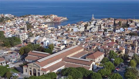 It covers the westernmost quarter of the island. ΧΑΝΙΑ - Politika Kritis