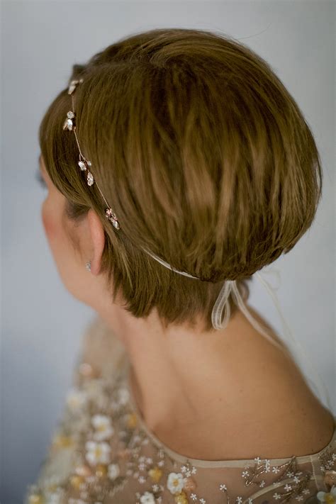 How To Style Wedding Hair Accessories With Short Hair Love My Dress