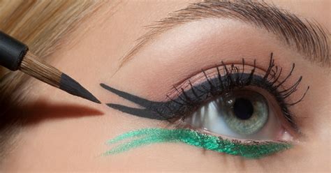 How To Apply Eyeliner 9 Ways To Get Creative With Eyeliner Metro News