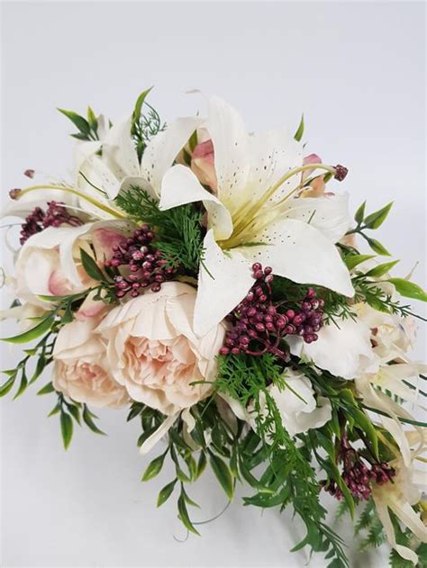 Petite Teardrop Bridal Wedding Bouquet Desflora