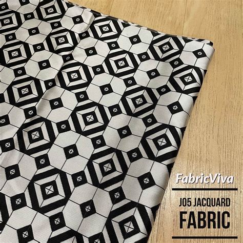 J05 Geometric Fabric Black And Silver White Fabricviva