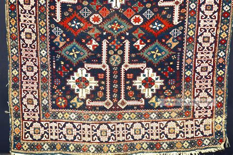 Uns interessieren antike teppiche, perser teppiche, türkische oder chinesische teppiche oder reine seidenteppiche. Antike Teppich - Old (kuba) Carpet