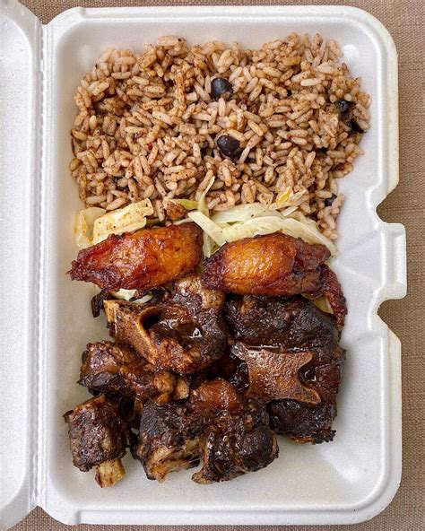 Oc Oxtail From Tonys Jamaican Food Austin Tx Rfeedmi