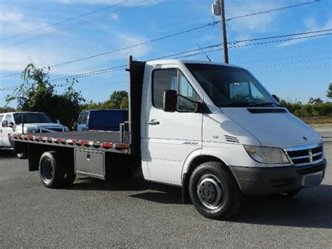 Purchase Used 2006 Dodge Sprinter 3500 Dually Long Bed Flat Bed 27l