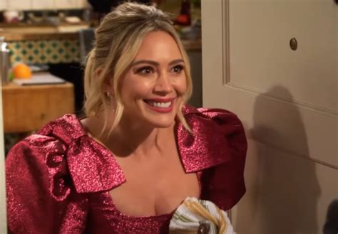 How I Met Your Father Trailer Drops As Hilary Duff Leads Himym Spin Off Metro News
