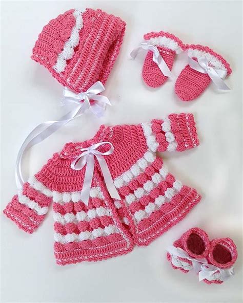 See more ideas about crochet, crochet baby, crochet baby clothes. Vintage Puff Shell Layette Crochet Pattern - Maggie's Crochet
