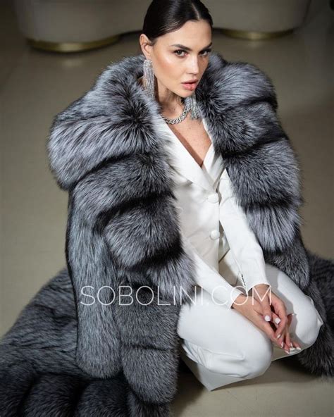fox wrap fox fur coat fur coats fur coat fashion fabulous furs silver fox femdom brunette