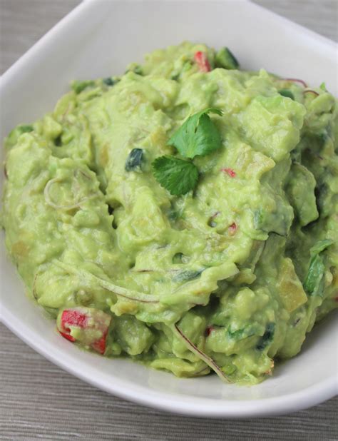 Tequila, amaretto, sweet and sour. Cactus Guacamole Recipe {Little Leopard Book} | Comida de ...