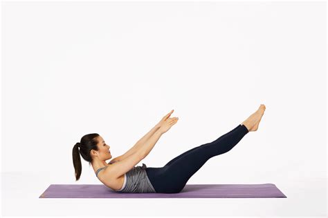 How To Do The Single Straight Leg Stretch In Pilates