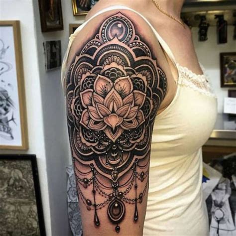 30 Splendid Half Sleeve Tattoo Designs For Women Amazing