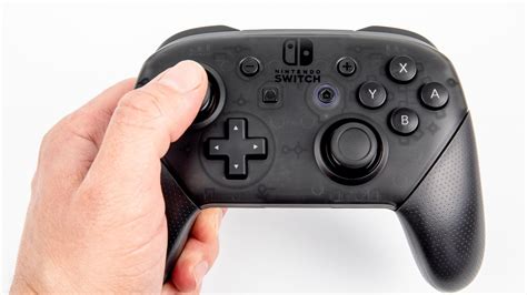 Nintendo Switch Pro Controller Review A Full Featured Gamepad Lupon