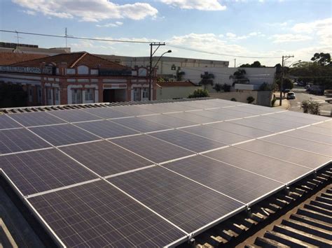 Sistema Solar Fotovoltaico Grid Tie Em Posto De Combustíveis 10kwp Energybras