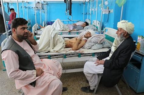 افغانستان میں طالبان کابل ایئرپورٹ پر ہونے والے دھماکے کے بعد شہر میں خوف کا عالم Bbc News اردو