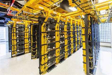 what is meet me room mmr in data centers and its structure