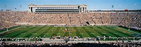 So basically this mod which i am calling a demo release, removes most of the flying saucer section from soldier field, leaving you with the lower section and the old columns. Soldier Field Panoramic - 50 Yd Line | Chicago Bears ...