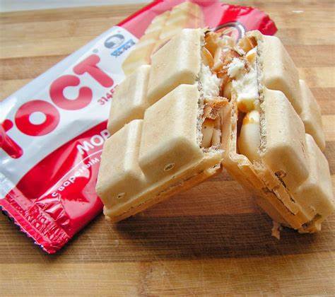 Мороженое Челны Холод Гост в вафлях с варёной сгущенкой с шоколадной Картинка - Мороженое Челны Холод Гост в вафлях с варёной сгущенкой с шоколадной