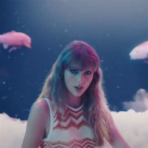 Lavender Haze Taylor Swifts Best Fashion And Beauty Moments From Her