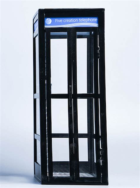 Telephone Booth Black 16 Scale Replica With Lights Figure Accessory