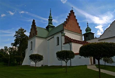 Szczyrzyc Zespół Klasztorny Cystersów Xiii Xvii W Atrakcje