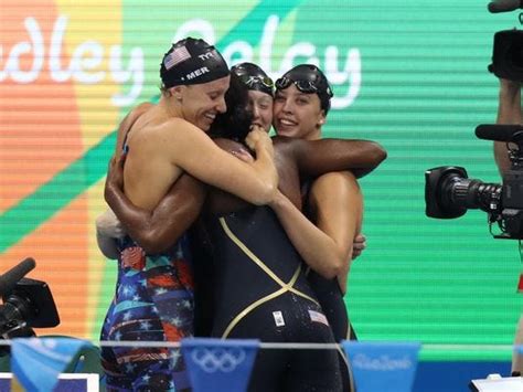 Usa 1000th Gold Medal Comes From Swimming With Win In Womens Medley Relay