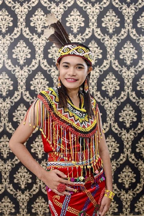 Keterangan Pakaian Adat Kalimantan Tengah Baju Adat Tradisional