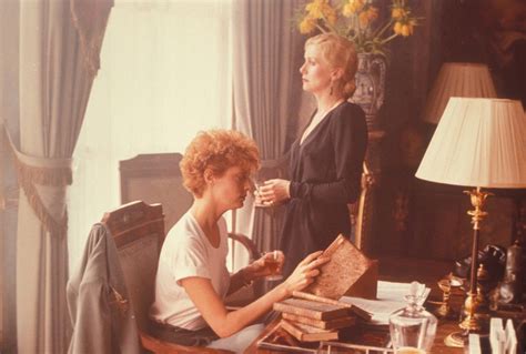 Catherine Deneuve And Susan Sarandon In The Hunger 1983 Catherine