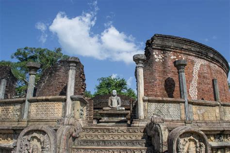 Polonnaruwa Sri Lanka Visit The Amazing Ruins Of This Historical City