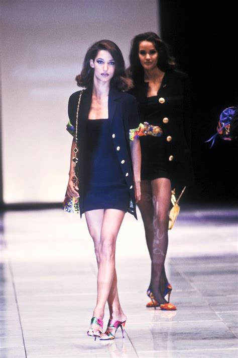 Gianni Versace Spring Summer 1991 1990s Fashion Trends Fashion