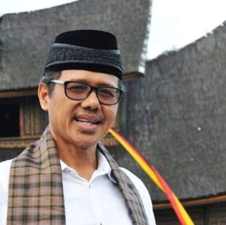 Harga Potong Rambut Di Irwan Team Senayan City, Info Modis!