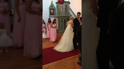 Father Walks Daughter Down The Aisle While Singing Youtube
