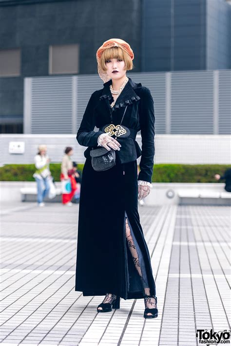 Tokyo Fashionjapanese Fashion Students Kaede And Mako On The Street In