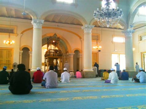 Penyusunan waktu solat fardhu telah diajarkan sendiri oleh malaikat jibrail kepada nabi muhammad s.a.w. Ady AdyVa||::aKu aDaLah AdyVa: ::SOLAT JUMAAT @ MASJID ...