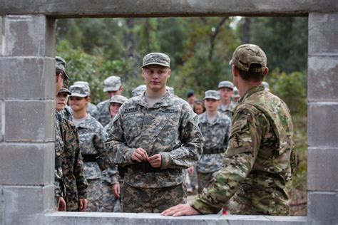 Jrotc Cadets Train With Green Berets Article The United States Army