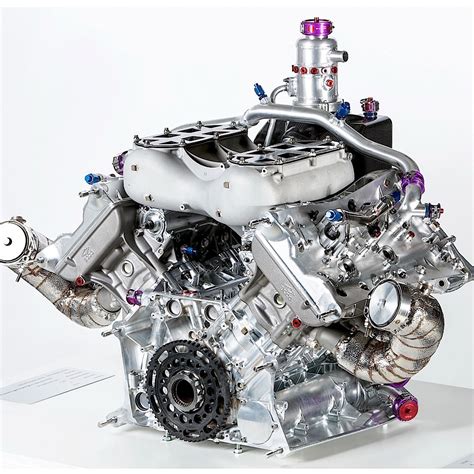 Porsche Unveils Turbo V4 From 919 Hybrid Engineering Gasoline Engine