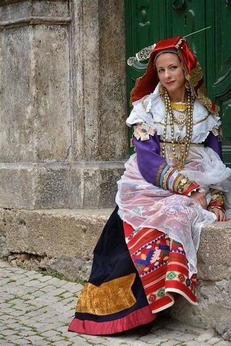 Traditional Costume Abruzzo Italy Folk Clothing Historical