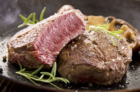 This pepper steak is more tender than crispy because it is sautéed verses fried. How To Pan Fry Steak - Australian FlavoursAustralian ...